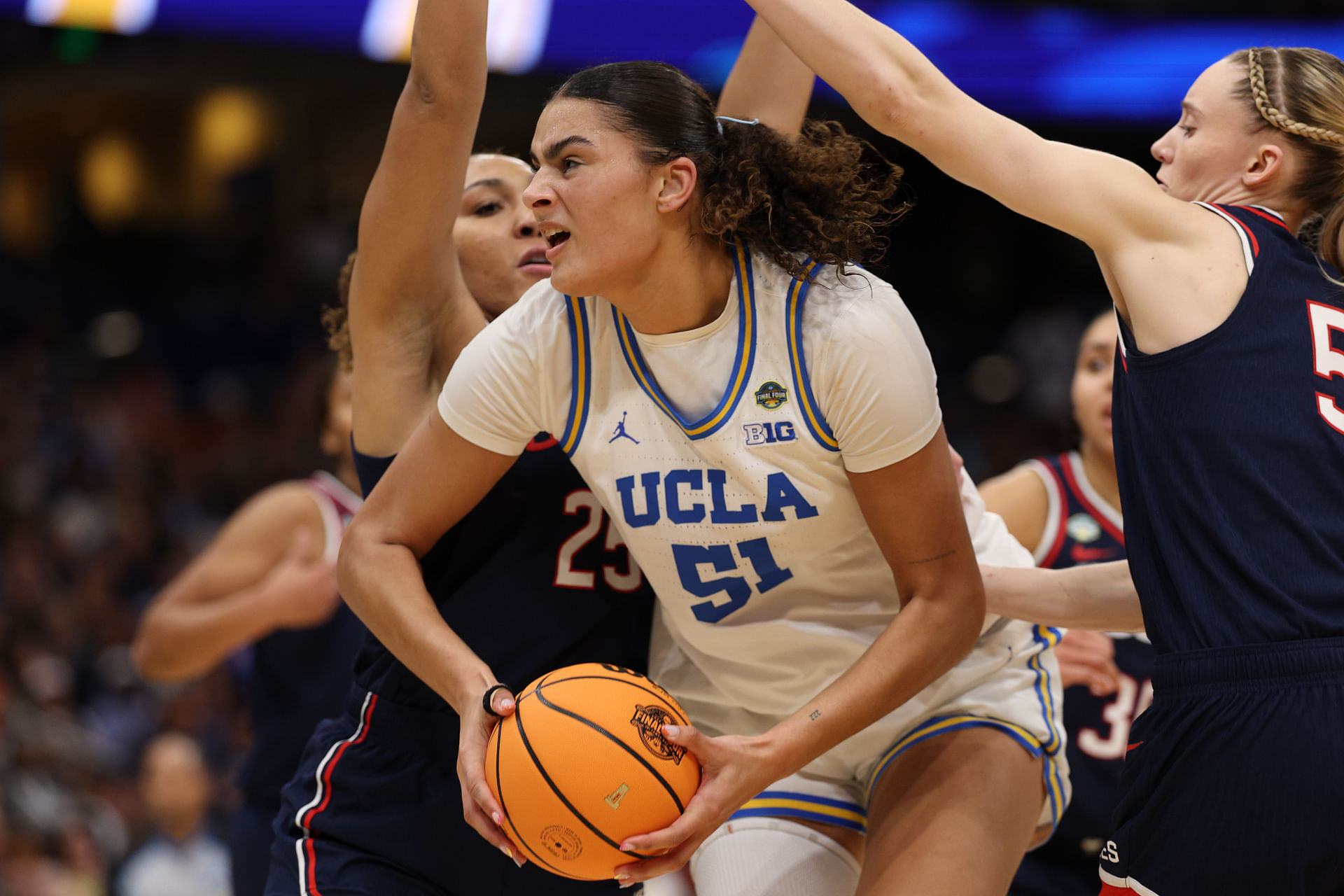 NCAA Womens Basketball: Final Four National Semifinal-Connecticut at UCLA - Source: Imagn