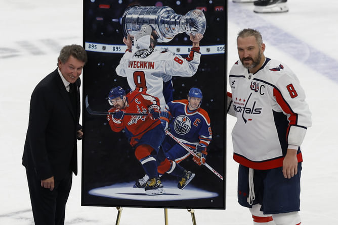 Wayne Gretzky & 'tough cookie' Alex Ovechkin mentioned by Donald Trump during press conference with Canadian PM