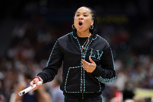 South Carolina Gamecocks head coach Dawn Staley reacts during the first half of the national championship game of the 2025 NCAA Tournament against the UConn Huskies at Amalie Arena. Photo: Imagn