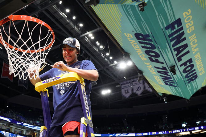 Sarah Strong weighs in on UConn's quest for back-to-back championships next season
