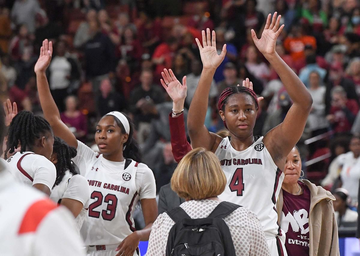 Aliyah Boston gushes over Bree Hall's first pictures in Indiana Fever jersey: "Face card is so lethal"