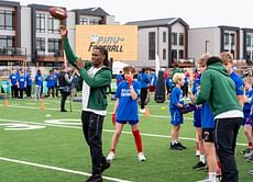 Super Bowl 2020 fame Maxwell 'Bunchie' Young commits to play football at Shaquille O'Neal-led Sacramento State