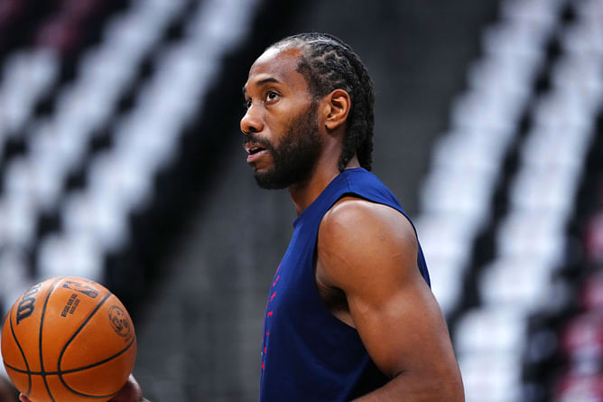 "Was in Michael Jordan and LeBron James conversations": Fans show no mercy as Kawhi Leonard sets personal low at worst possible time