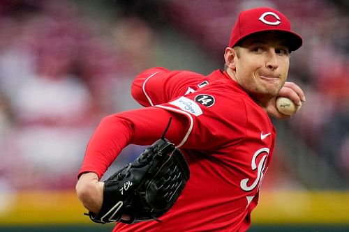 Nick Lodolo is on the mound (Imagn)