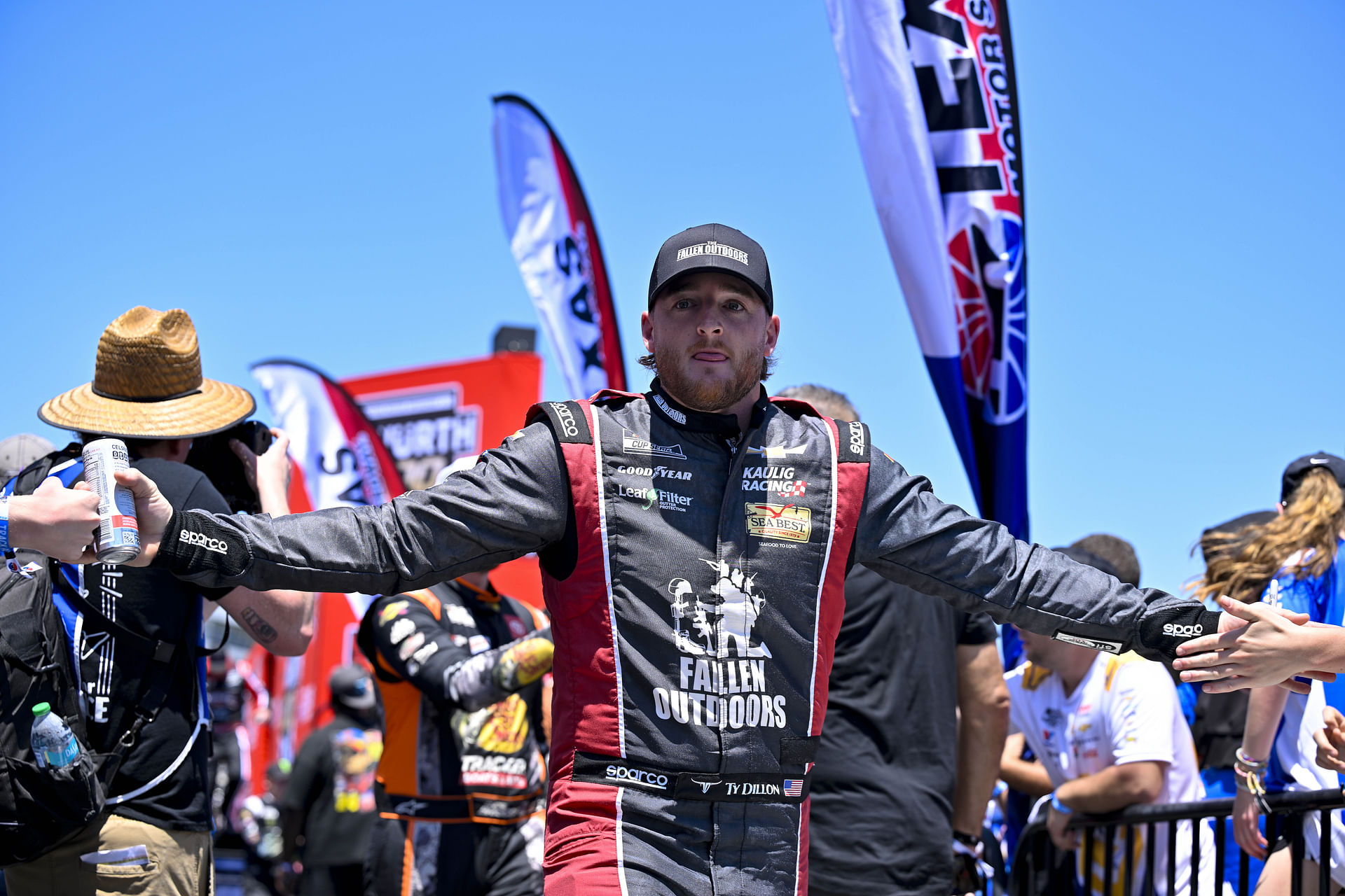 NASCAR: Wurth 400 presented by LIQUI MOLY - Source: Imagn