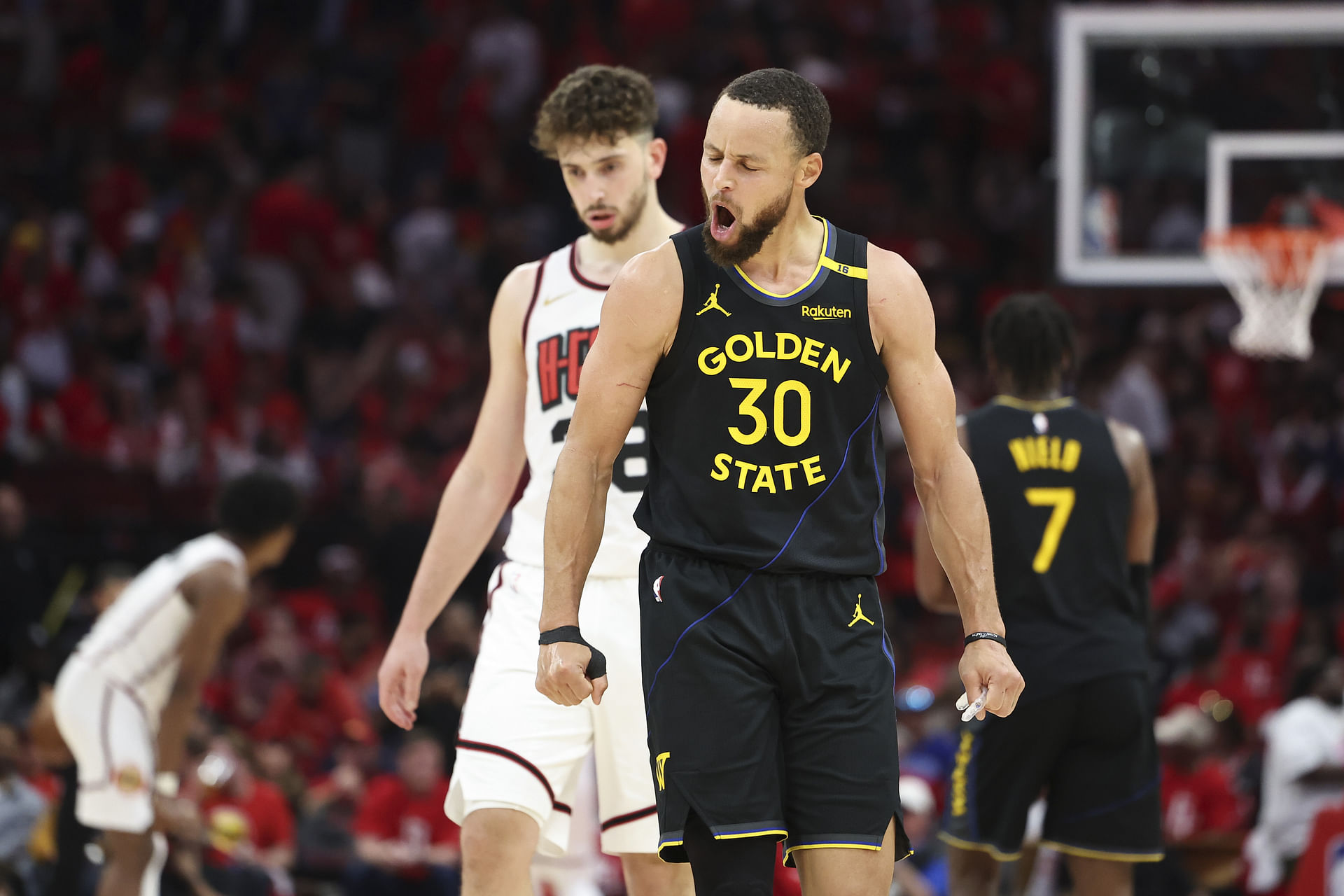 Ratings rise in Steph Curry