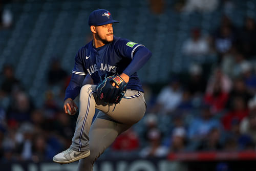 Jose Berrios might rack up 6+ punchouts if he’s dialed in - Source: Imagn