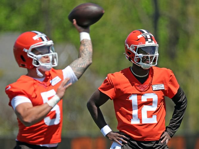 Browns rookie minicamp: Kevin Stefanski downplays Dillon Gabriel taking first snap over Shedeur Sanders
