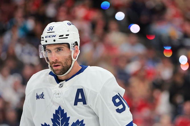 NHL Rumors: Insider Chris Johnston links Maple Leafs' 'under-appreciated' John Tavares to Blackhawks & $3B rival franchise