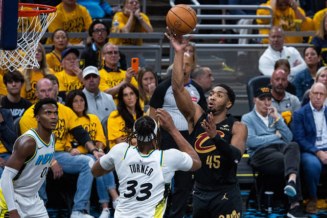 What happened to Donovan Mitchell? Massive injury concern adds to Cavaliers’ misery in Game 4 humiliation