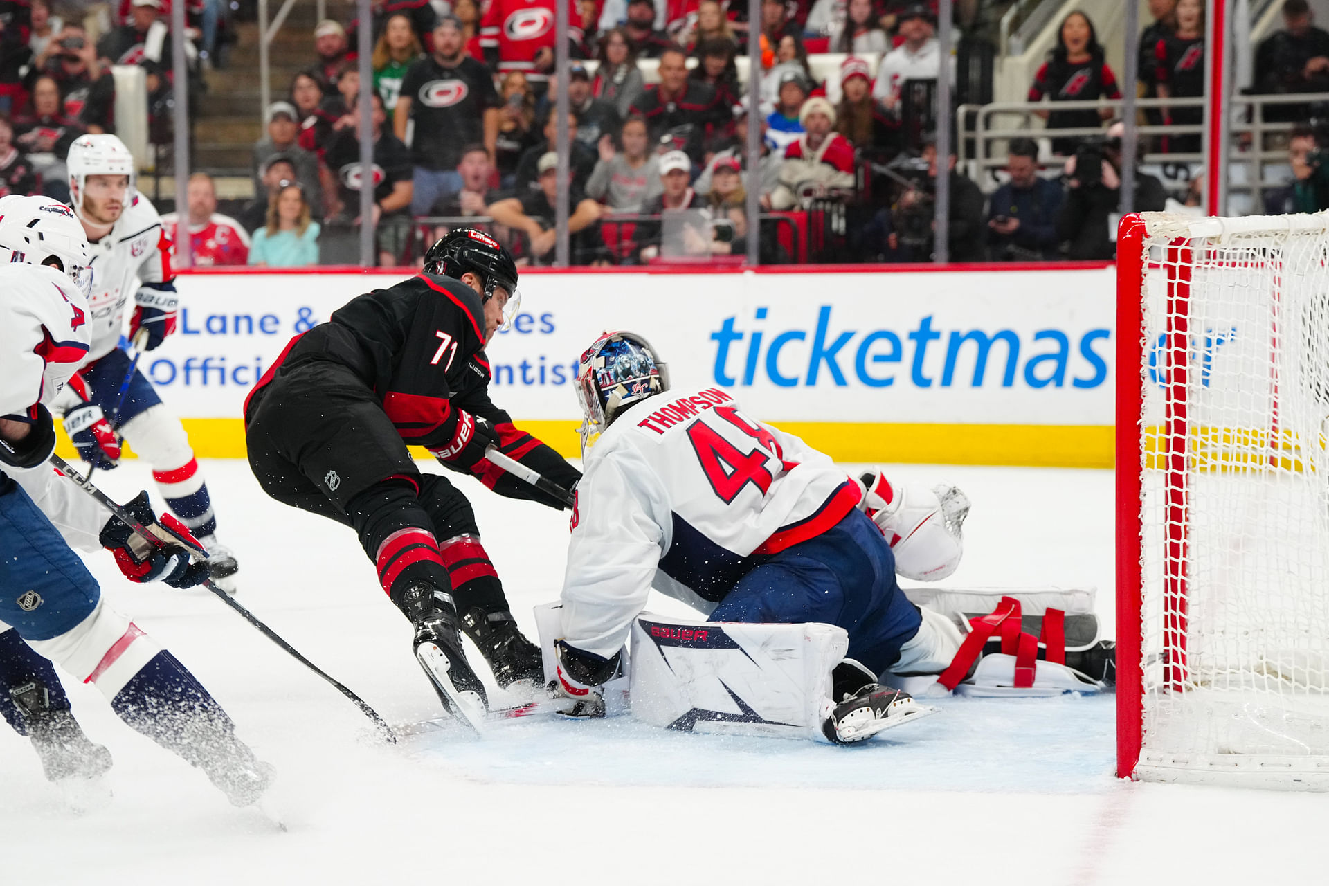 NHL: Stanley Cup Playoffs-Washington Capitals at Carolina Hurricanes - Source: Imagn