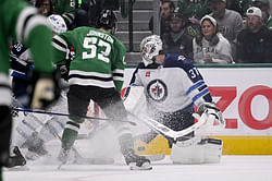 3 least impressive Winnipeg Jets players from 5-2 Game 3 loss to Dallas Stars feat. Connor Hellebuyck