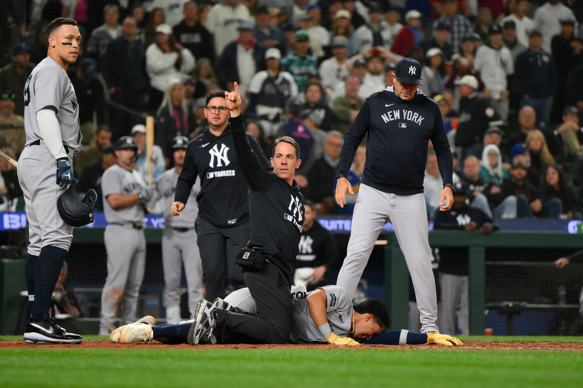 MLB: New York Yankees at Seattle Mariners - Source: Imagn