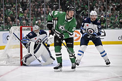 NHL analyst makes his thoughts crystal clear on Jets' Connor Hellebuyck being 'outplayed' by Stars' $66,000,000 goalie