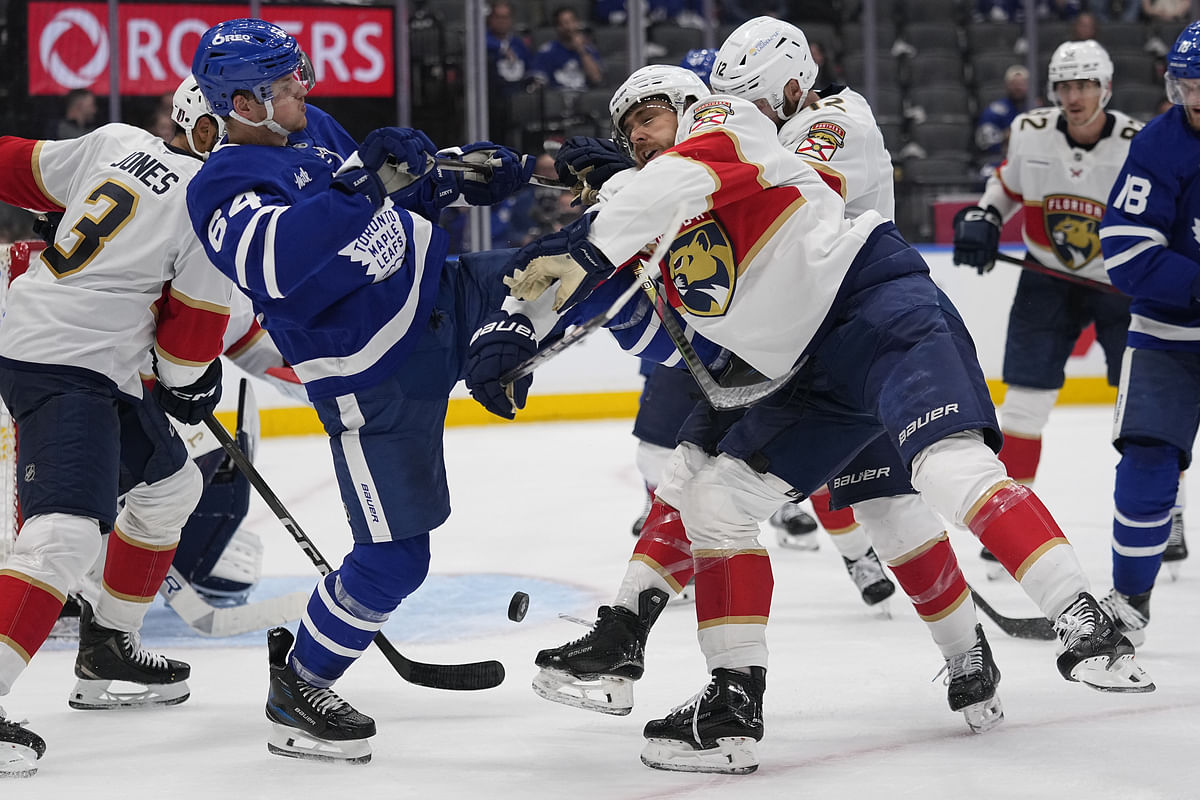 NHL insider weighs in on Maple Leafs' 'no-show' against Panthers in Game 5 - "Stunning meltdown in the biggest game of the year"