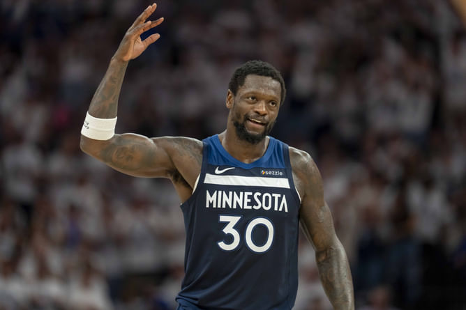 "A miniature LeBron James" - NBA insider claims Julius Randle mirroring 4x champ with Anthony Edwards unlocks Timberwolves’ title ceiling