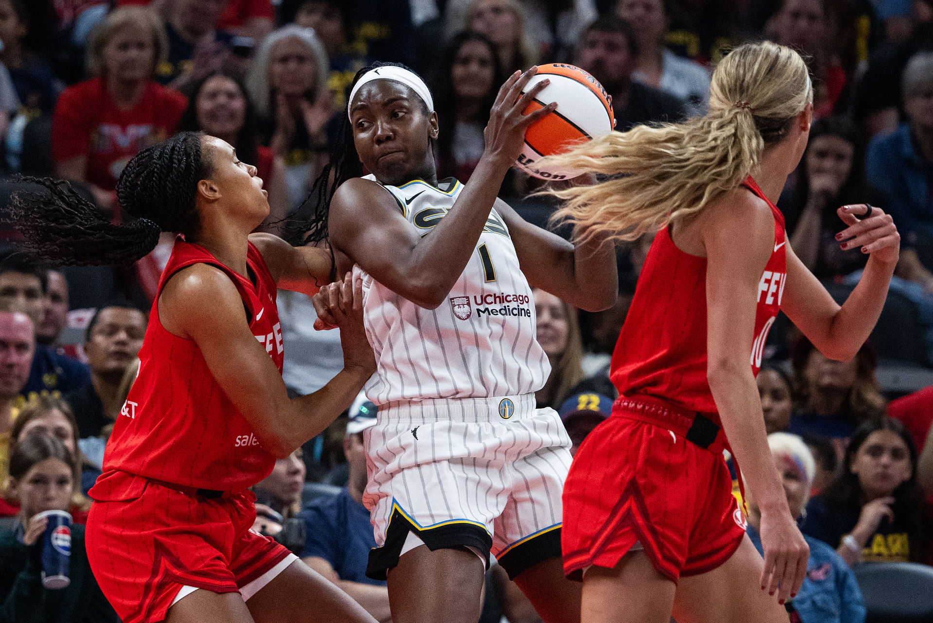 WNBA: Chicago Sky at Indiana Fever - Source: Imagn