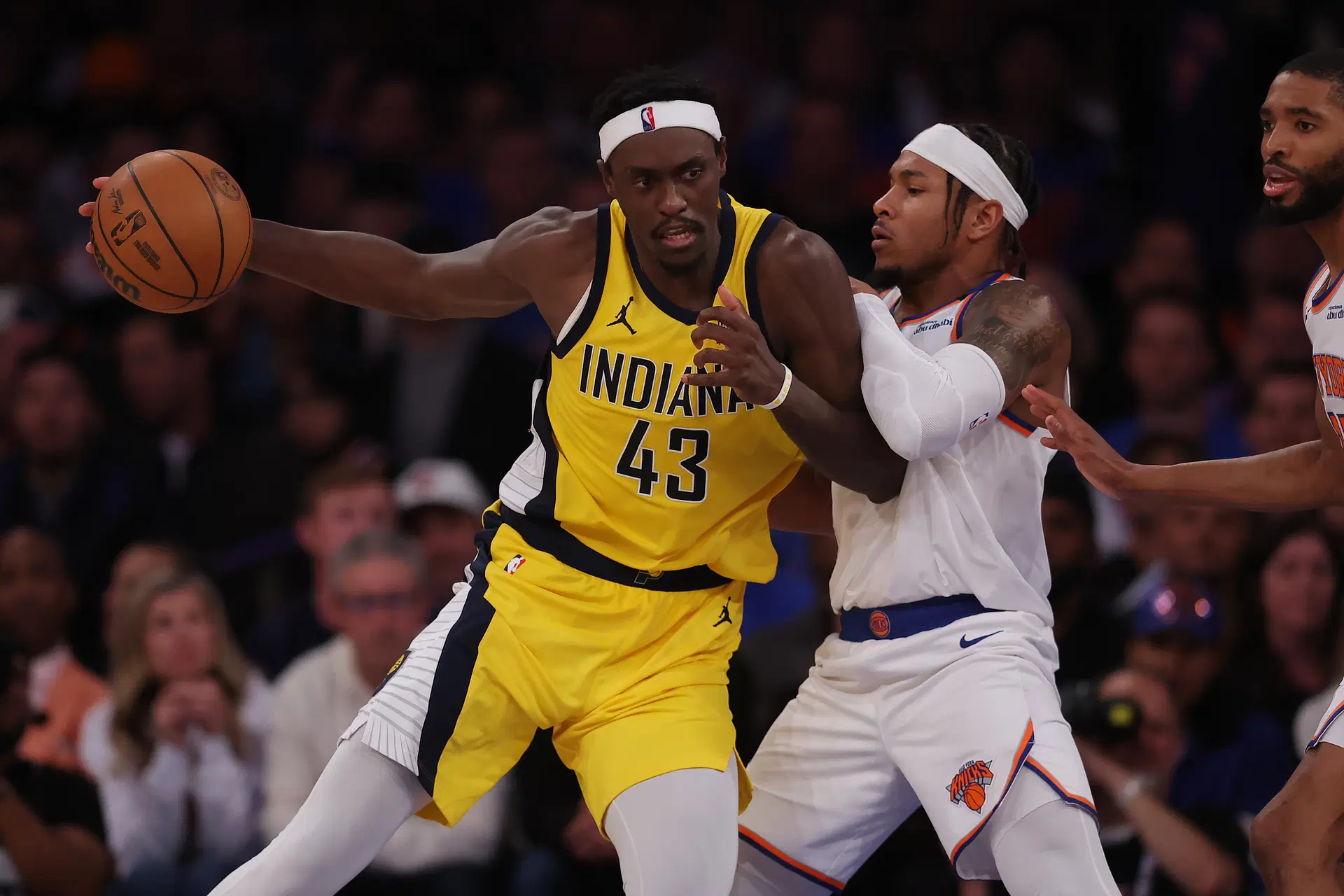 “I’ve been kissed harder” - Reggie Miller calls out refs reviewing Flagrant foul after Knicks guard takes Pascal Siakam out