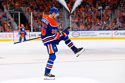 3 least impressive Dallas Stars players from Game 3 6-1 shellacking against Edmonton Oilers feat. Jake Oettinger
