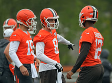 "It’s a great media headline" - Kenny Pickett pushes back on Browns QB rivalry with Shedeur Sanders and Dillon Gabriel