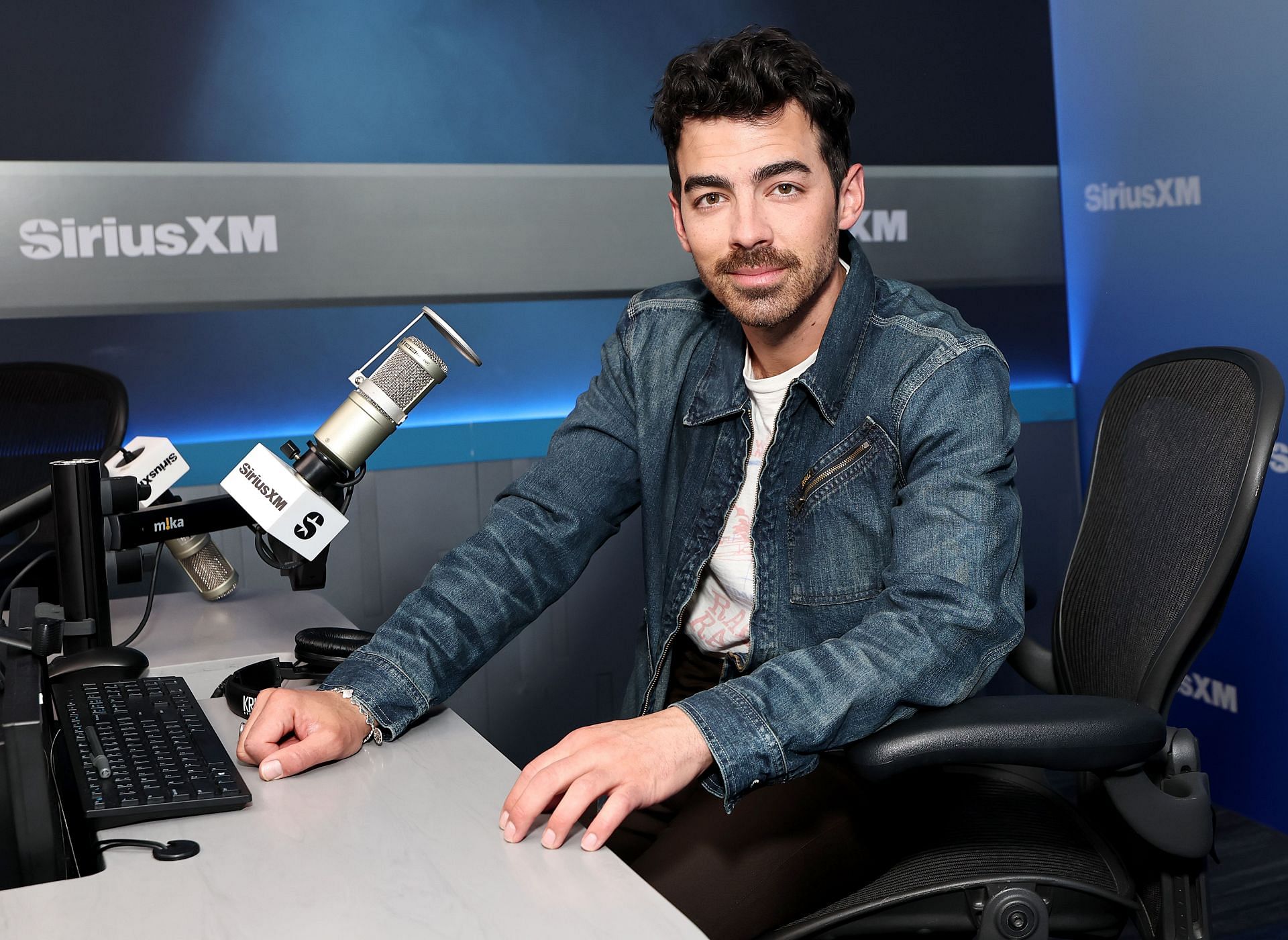 Celebrities Visit SiriusXM - April 29, 2025 - Source: Getty