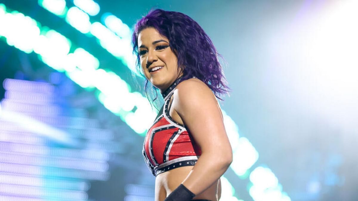 Bayley sends 2-word message after major non-WWE announcement