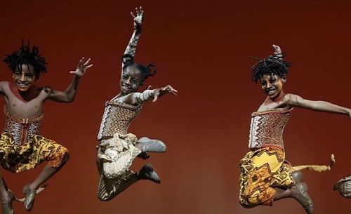 Nathaniel McIntyre (L) in the Gazelle Tour's production of The Lion King. (Image via Instagram/@thenatemcintyre)