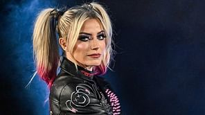 Alexa Bliss to turn heel after attacking a top champion on WWE SmackDown? Exploring the possibility