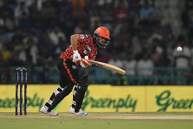 Ishan Kishan is cleaned up by Digvesh Rathi for 35 as he completely misses a reverse sweep in LSG vs SRH IPL 2025 match