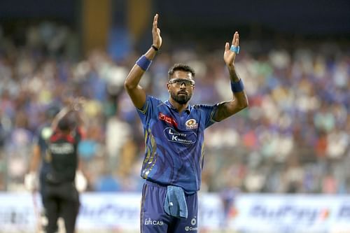 Hardik Pandya leading on the field - Source: Getty