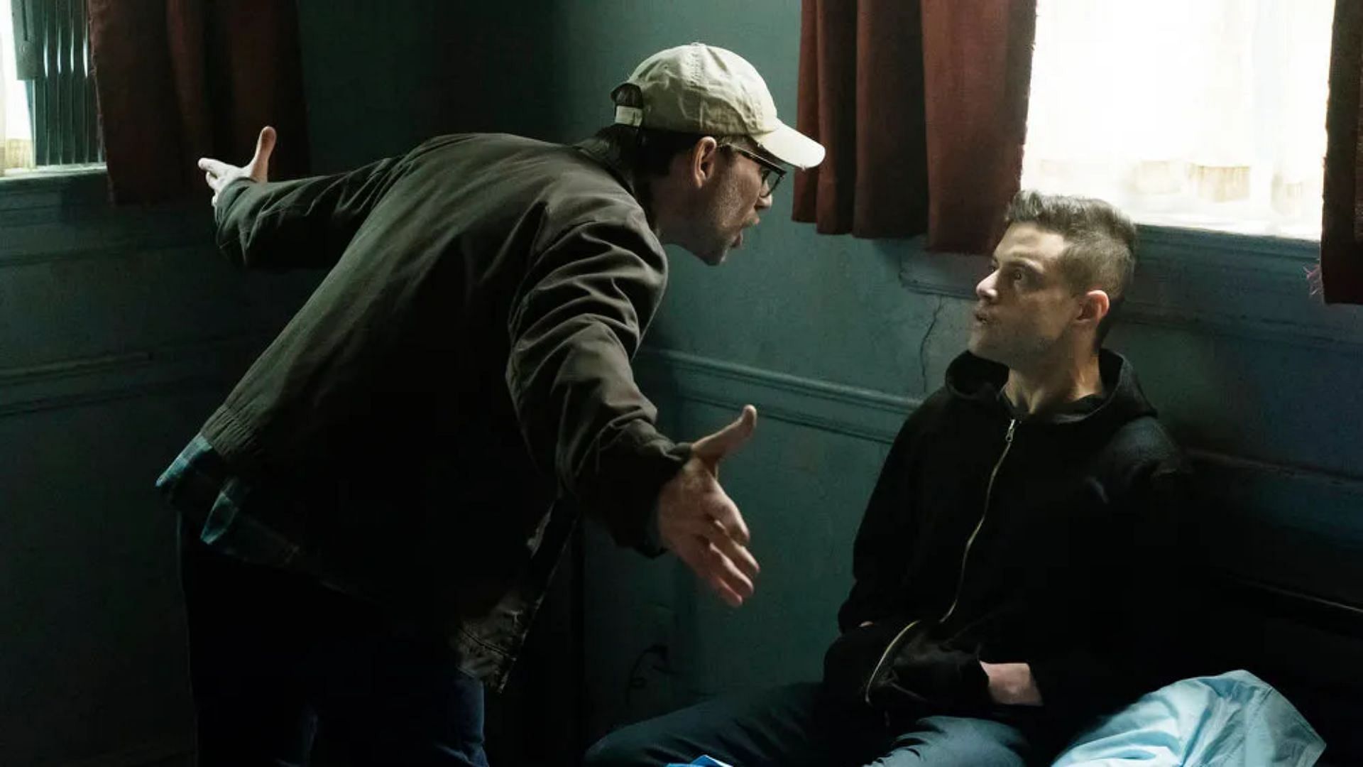 Still from Season 2 Episode 5 of Mr. Robot (Image via Prime Video)