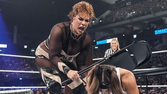 Nia Jax no sells top finisher and walks off immediately due to injury before SmackDown ends
