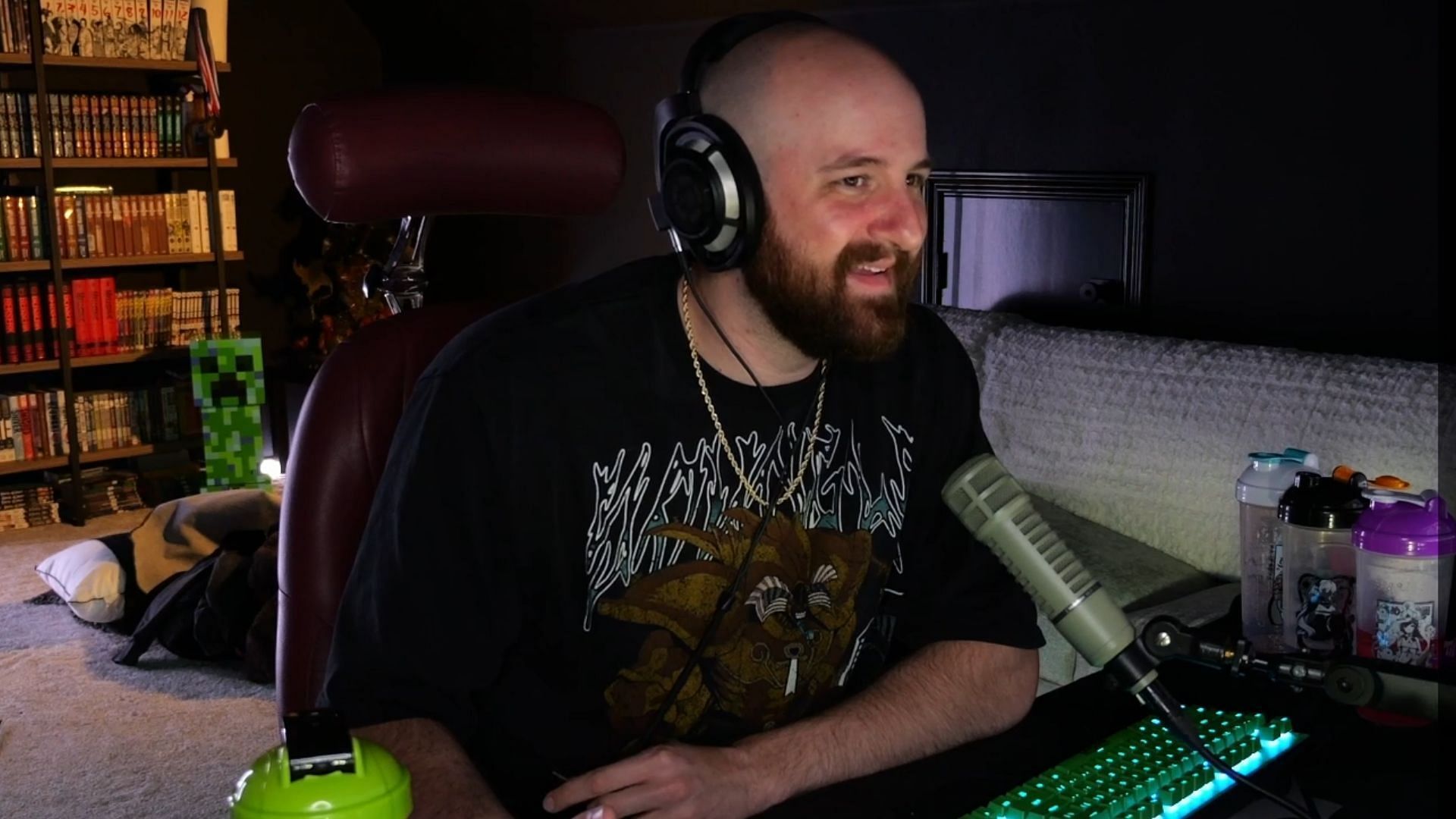 Tectone calls out HasanAbi live on stream (Image via Tectone/Twitch) 