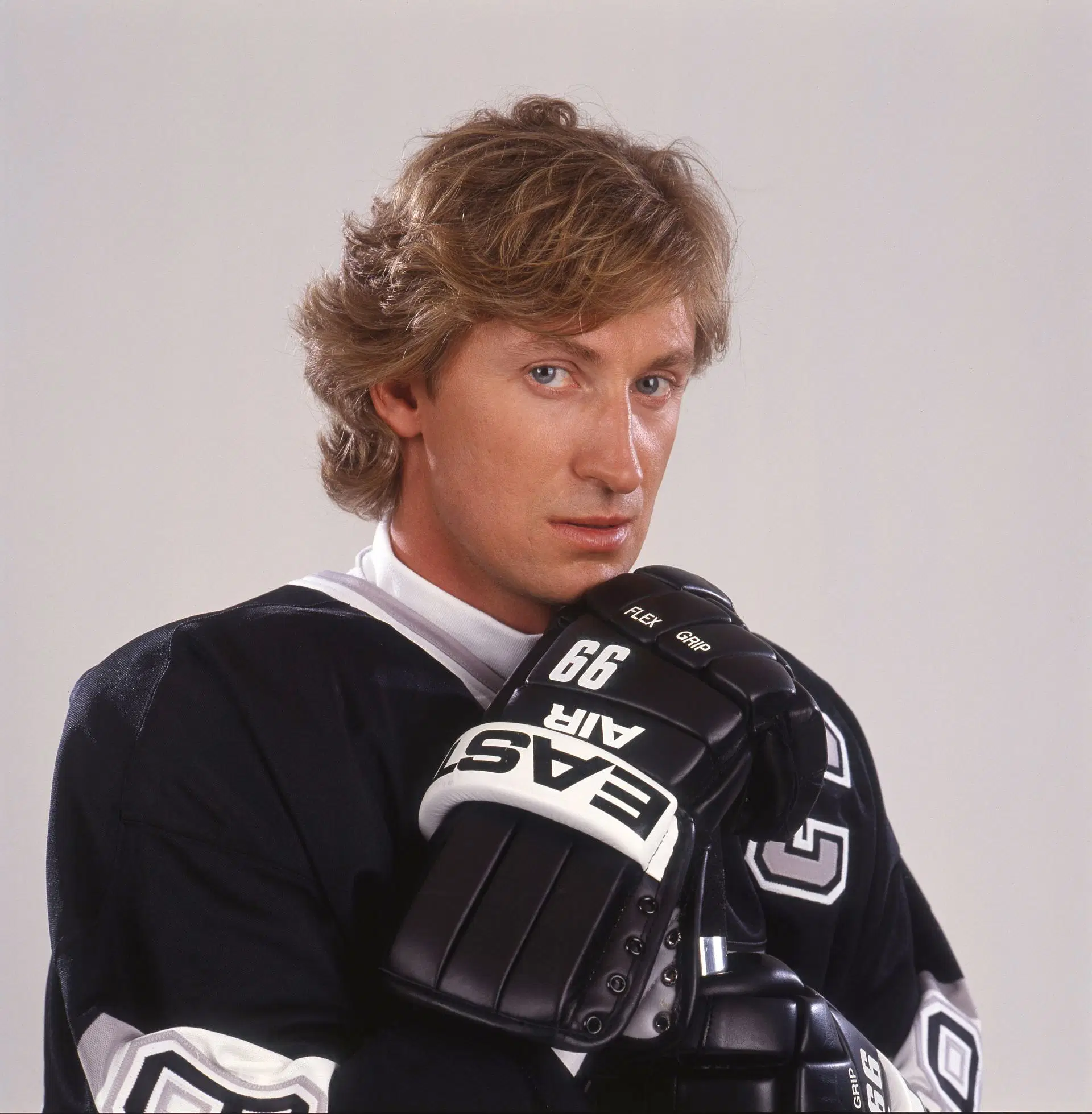 Wayne Gretzky of the Los Angeles Kings - Source: Getty