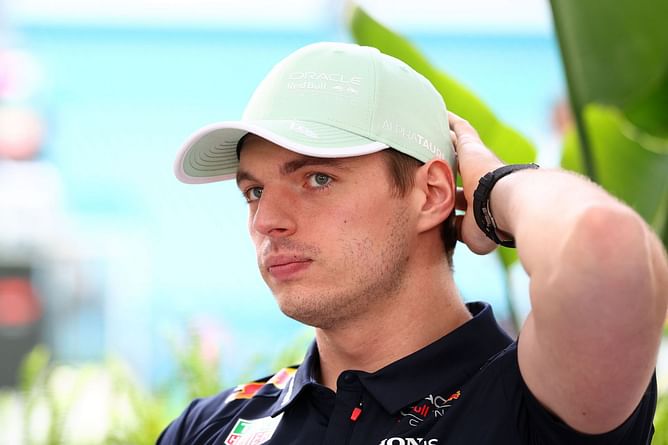 When a young Max Verstappen dropped a 4-word response to a Dutch reporter's demand