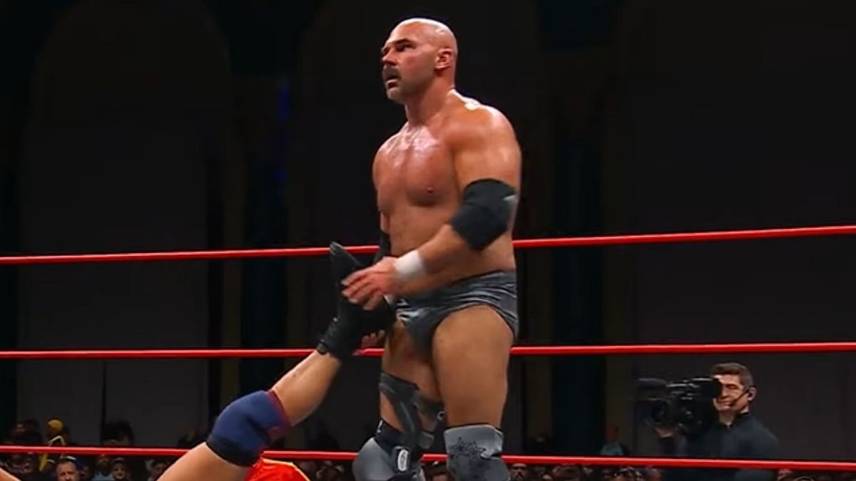 Dax Harwood is disappointed with offensive chants from AEW fans: "What did I ever do to deserve this?"