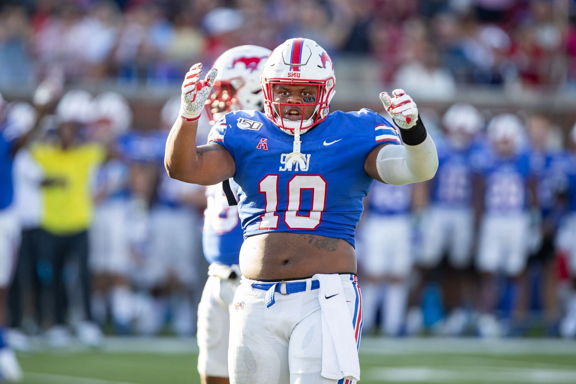 SMU is expected to hire Arkansas&rsquo; Demerick Gary as an assistant defensive line coach