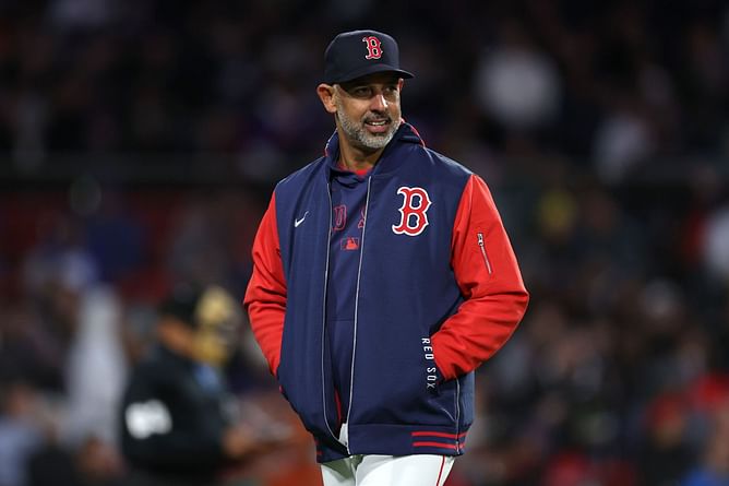 "This is absurd" - Fans furious by Red Sox manager being criticized for prioritizing daughter's graduation over 1 game