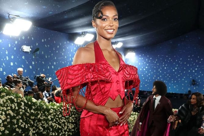 "Obsessed with these shots"- Gabby Thomas gushes over latest appearance on Magazine cover