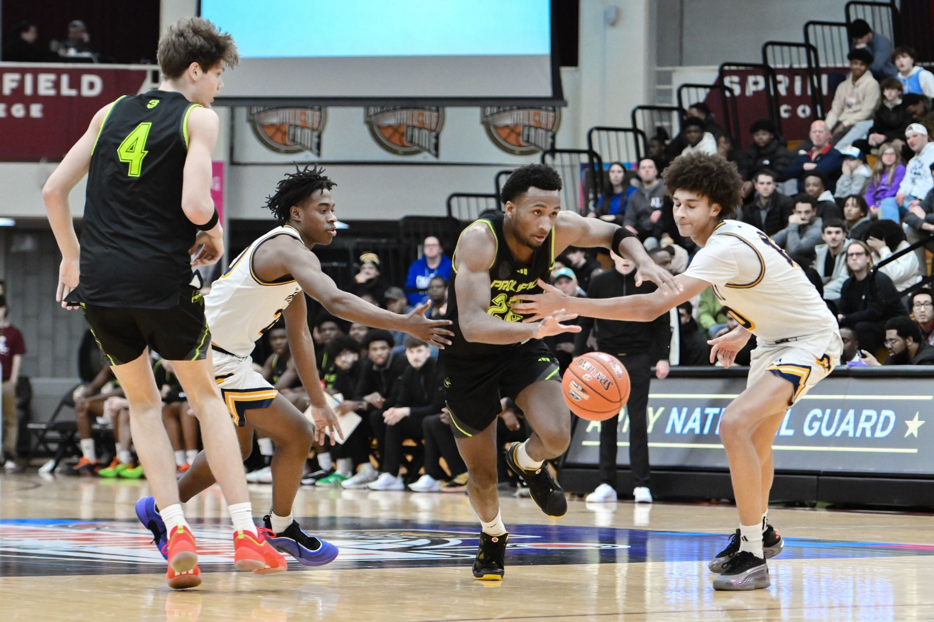 HIGH SCHOOL BASKETBALL: JAN 19 Spalding Hoophall Classic - Highland School vs Prolific Prep - Source: Getty