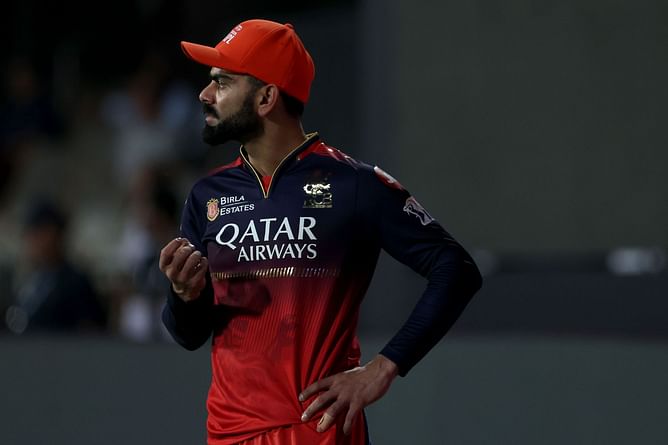 Avneet Kaur ignores paparazzi's question on Virat Kohli controversy during IPL 2025 [Watch]