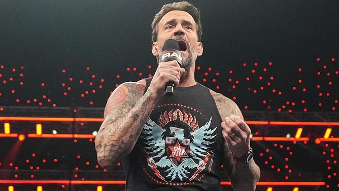 CM Punk wasted on RAW; WWE veteran explodes over terrible creative decision: "He's been in catering all day" (Exclusive)