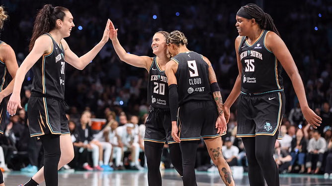 New Liberty star Natasha Cloud showers praise on $78,831 veteran for powering record-breaking 3-point shooting night