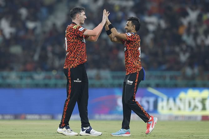 Phil Salt falls to Pat Cummins for a blazing 32-ball 62 as Harshal Patel takes a well-judged catch in RCB vs SRH IPL 2025 match
