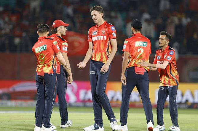 PBKS vs LSG: पंजाब ने धर्मशाला में 12 साल बाद दर्ज की जीत, लखनऊ को चटाई धूल; प्लेऑफ के लिए मजबूत की दावेदारी