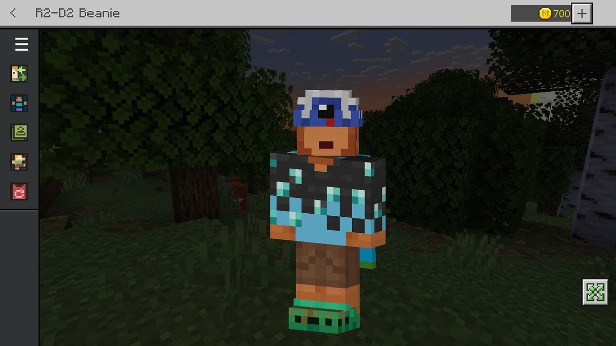 How to get free Star Wars R2-D2 Beanie in Minecraft Bedrock