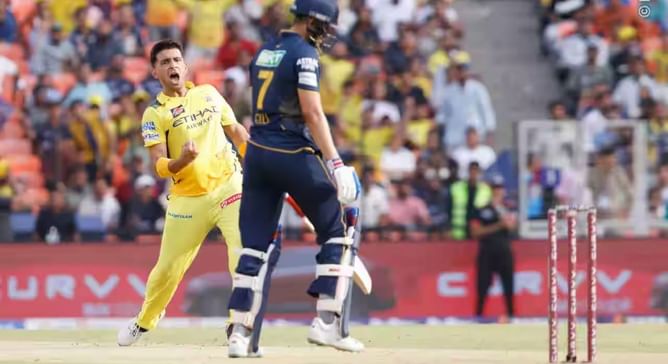 Anshul Kamboj strikes early as in-form Shubman Gill perishes for 13 in GT vs CSK IPL 2025 match [Watch]