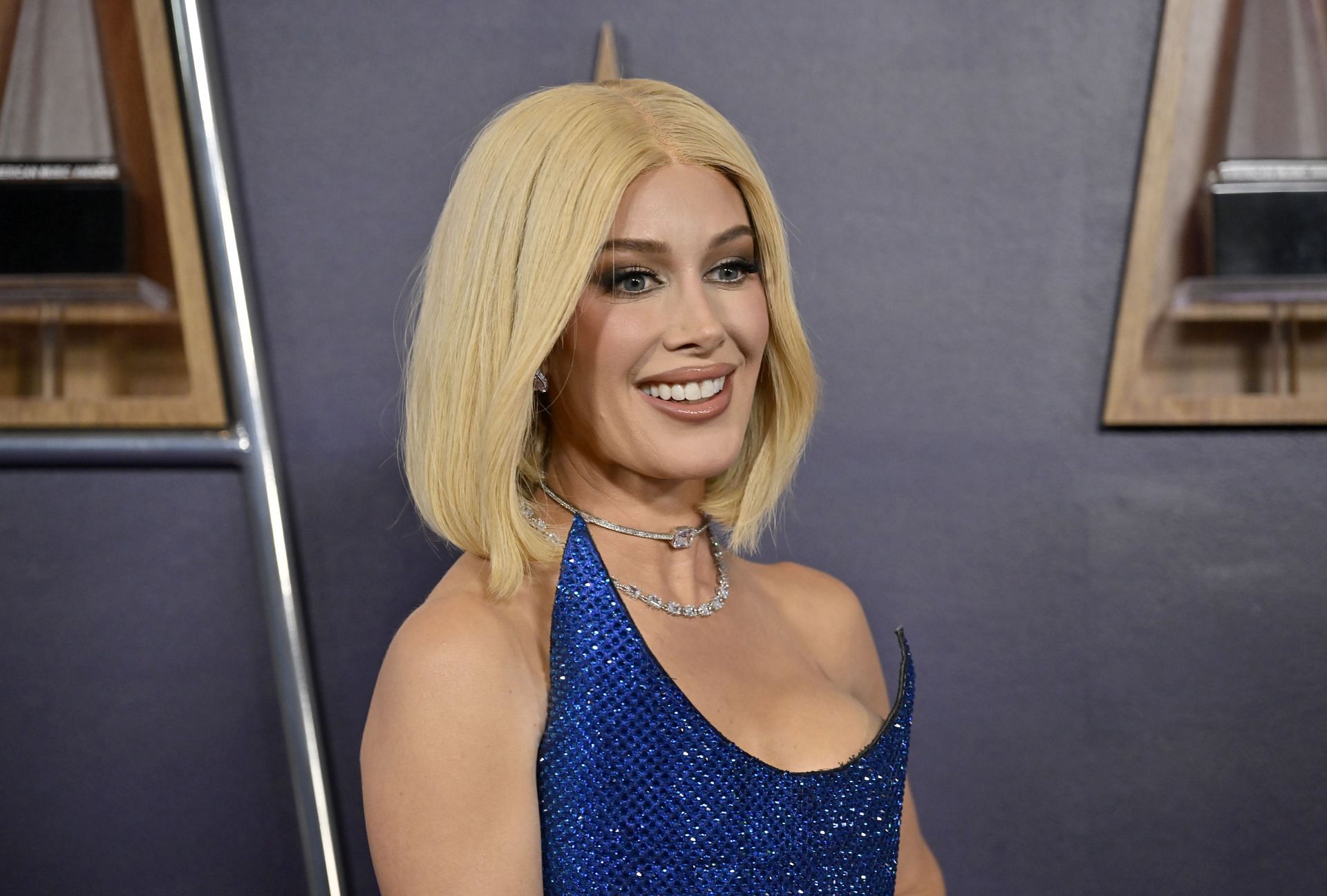 2025 American Music Awards - Arrivals - Source: Getty