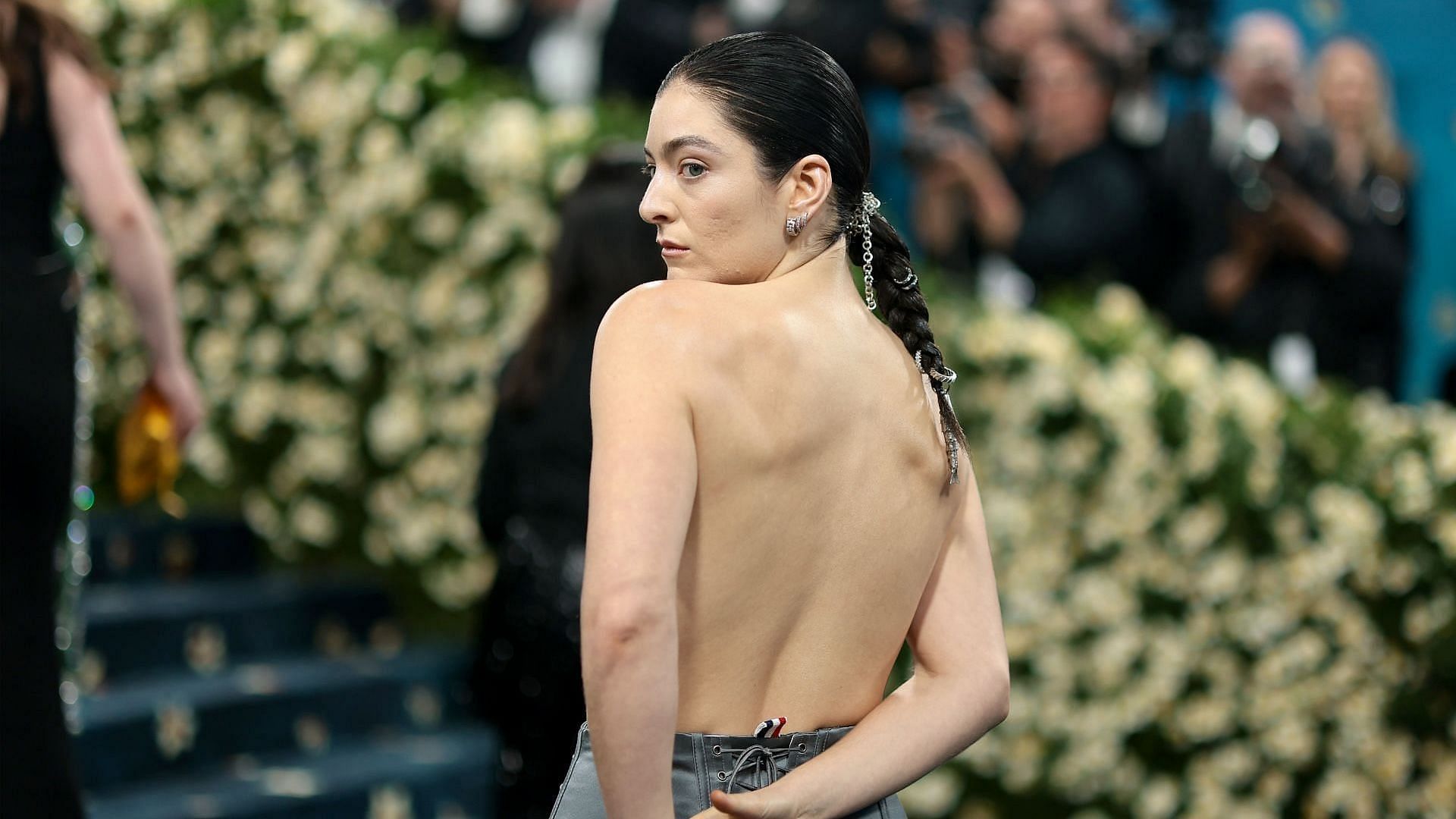 Lorde attends the 2025 Met Gala Celebrating &quot;Superfine: Tailoring Black Style&quot; at Metropolitan Museum of Art on May 05, 2025, in New York City. (Image via Getty/Dimitrios Kambouris)