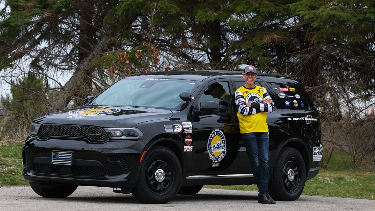 Kyle Petty to continue charity ride with Dodge pace car. Image via X/@kylepetty